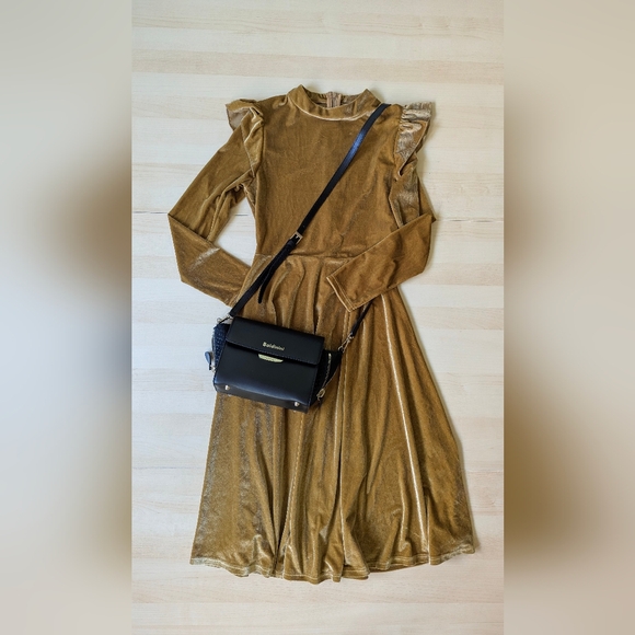 Ivy City Co La La Lady Midi Gold Velvet Long sleeve Modest Mom Dress S - Picture 16 of 16
